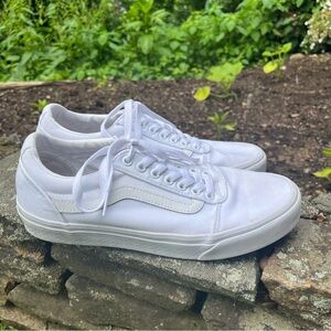 Men’s Vans Old Skool Sneakers